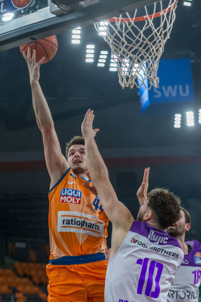 功举办为其 功举办为其